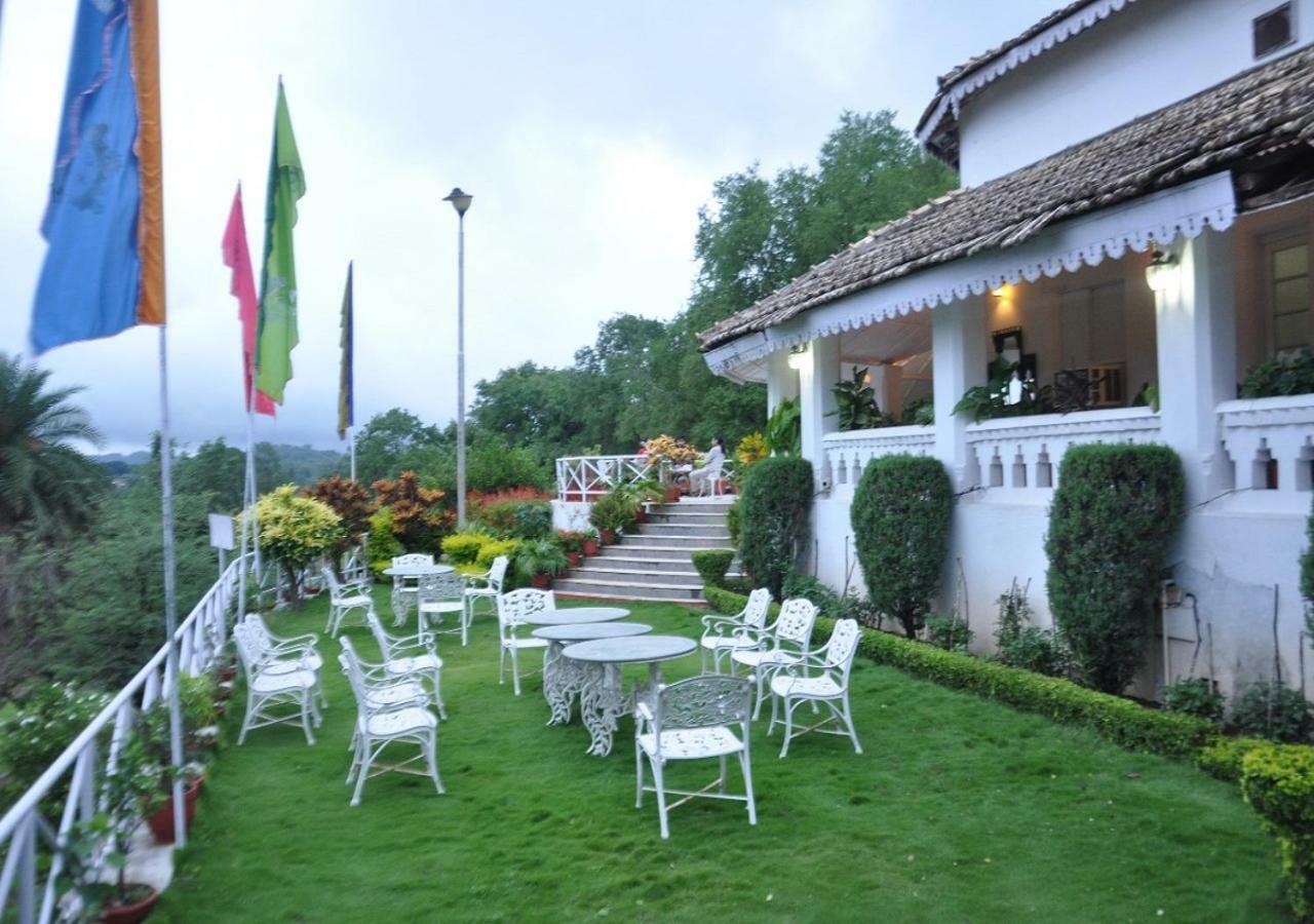 Mpt Rock End Manor, Pachmarhi Hotel Esterno foto