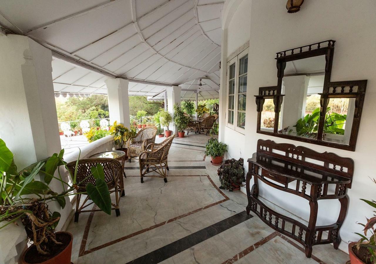 Mpt Rock End Manor, Pachmarhi Hotel Esterno foto